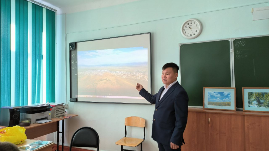 IMG-eda3b1d97506103c8e495a3a0fa70097-V.jpg